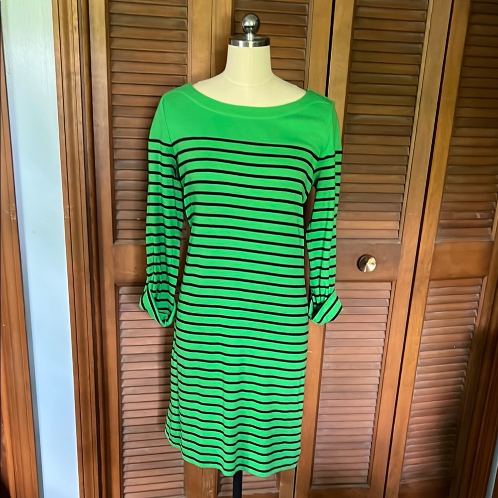 Jones New York Green Sheath Dress with Bateau Neckline